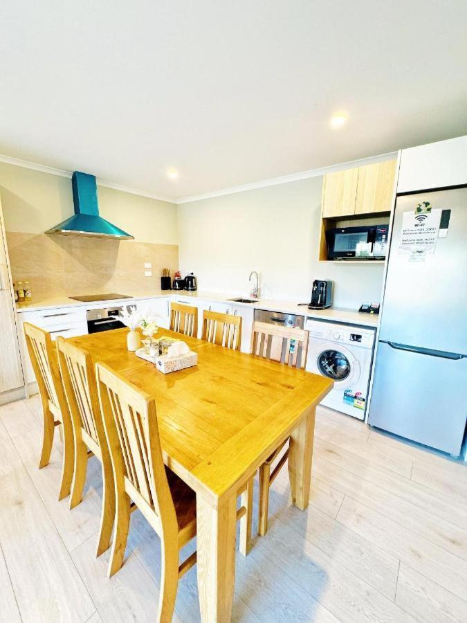 אגם טקפו April Apartments מראה חיצוני תמונה